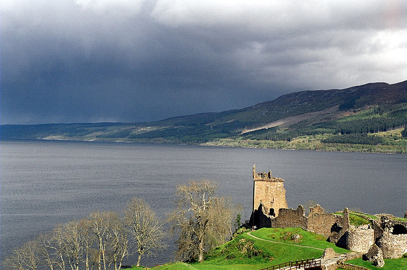 Loch Ness with Urquart Castle, Wikimedia Commons by Sam Fentress